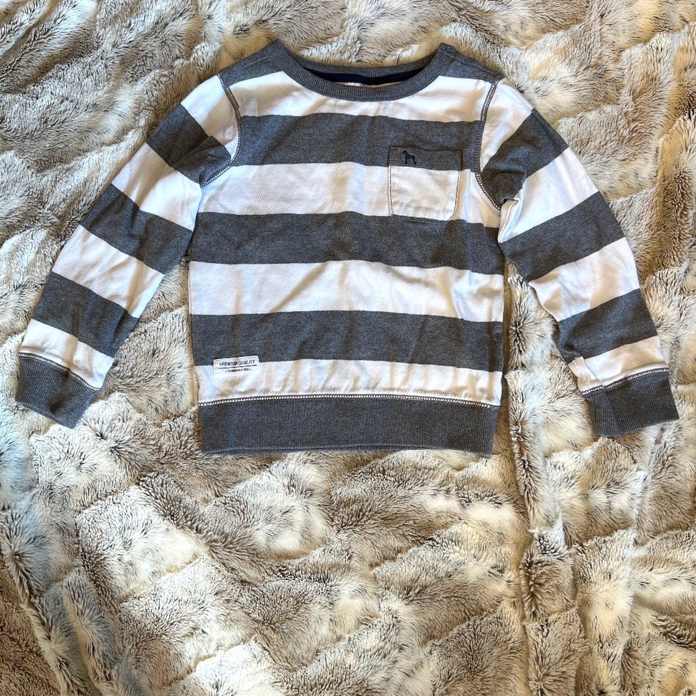 Carter's Long Sleeve Shirt in White and Grey - Kids - Size 7 - Bundle Discount